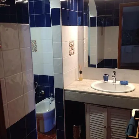 Reby Bastian * Costa Teguise