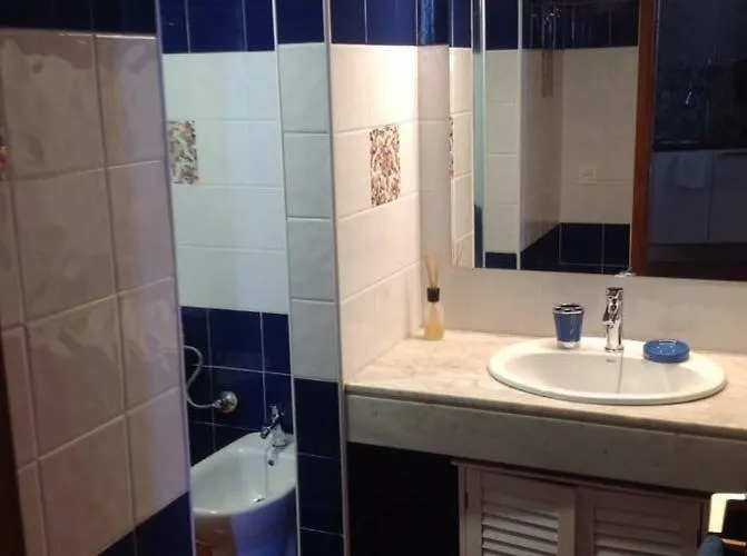 Reby Bastian * Costa Teguise